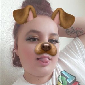 Meet your Posher, Tia